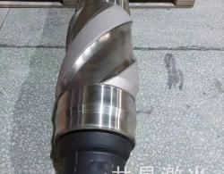 石油机械零部件扶正器关键面激光熔覆耐磨带